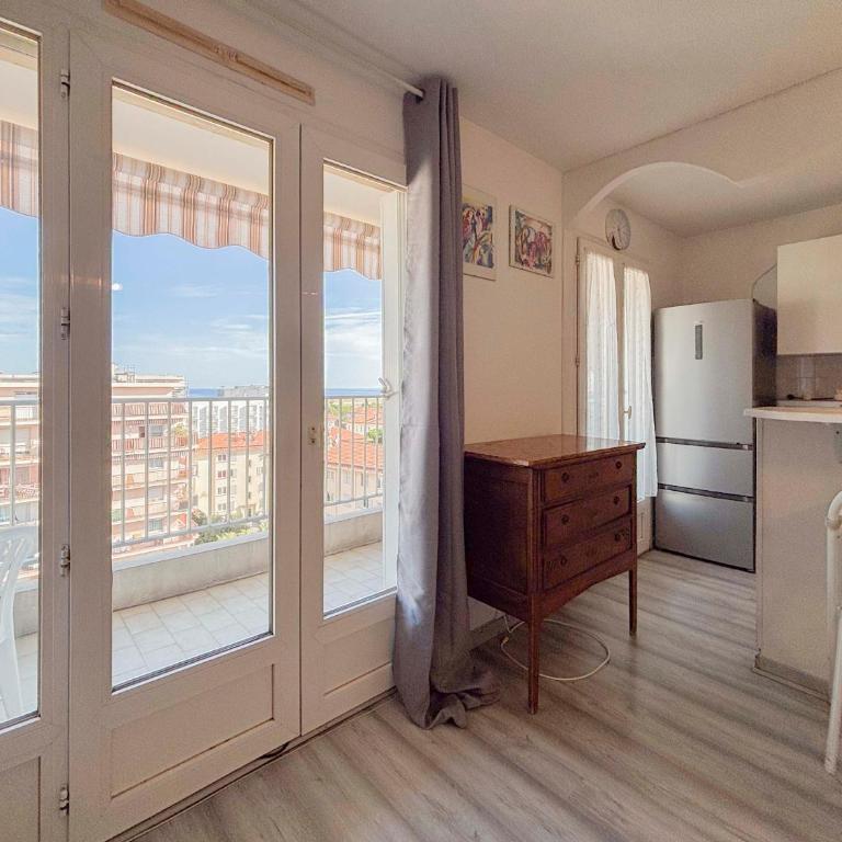 Douceur azuréenne - Wifi, Parking, vue mer, 4pers - Appartement 1 Chambre - 5