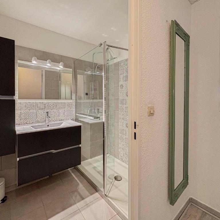 Douceur azuréenne - Wifi, Parking, vue mer, 4pers - Appartement 1 Chambre - 12