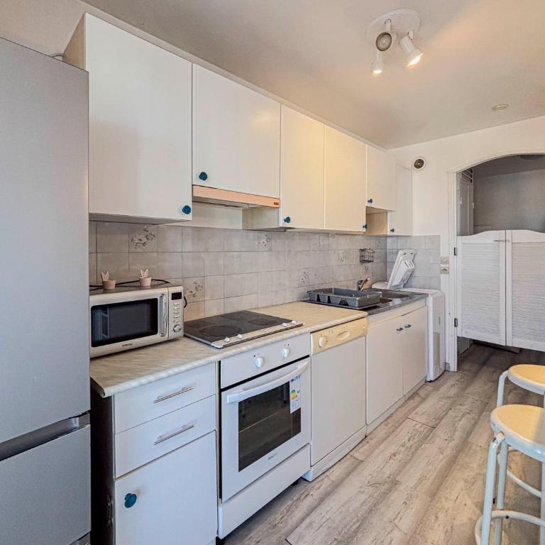 Douceur azuréenne - Wifi, Parking, vue mer, 4pers - Appartement 1 Chambre - 6