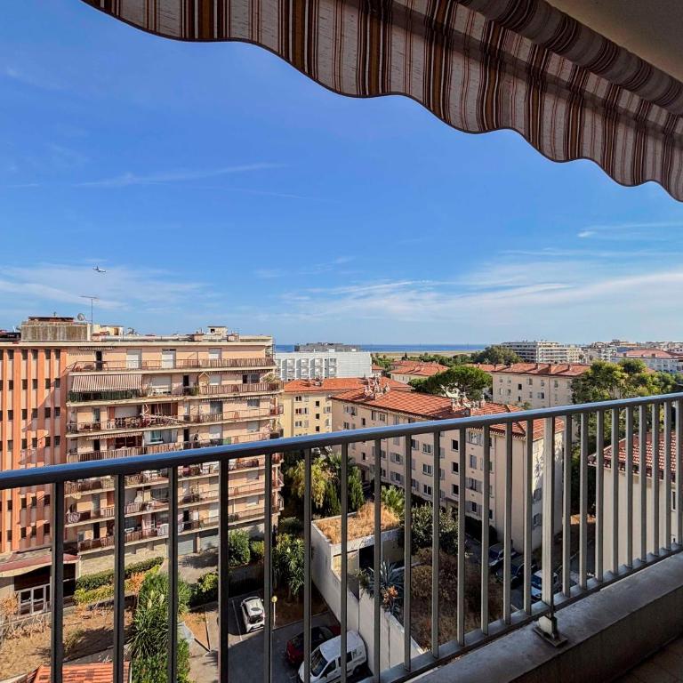 Douceur azuréenne - Wifi, Parking, vue mer, 4pers - Appartement 1 Chambre - 1
