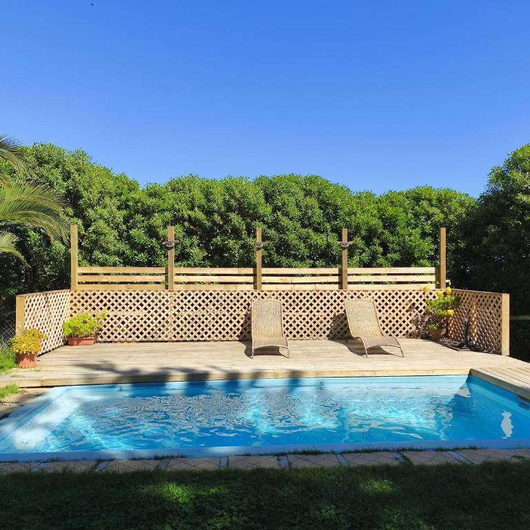 Yali paraiso - Three-Bedroom House - 3