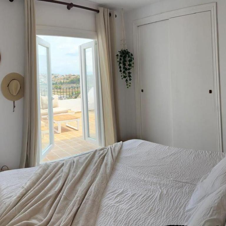 Calpe Central Penthouse Retreat with Pool - Apartamento de 1 dormitorio - 11
