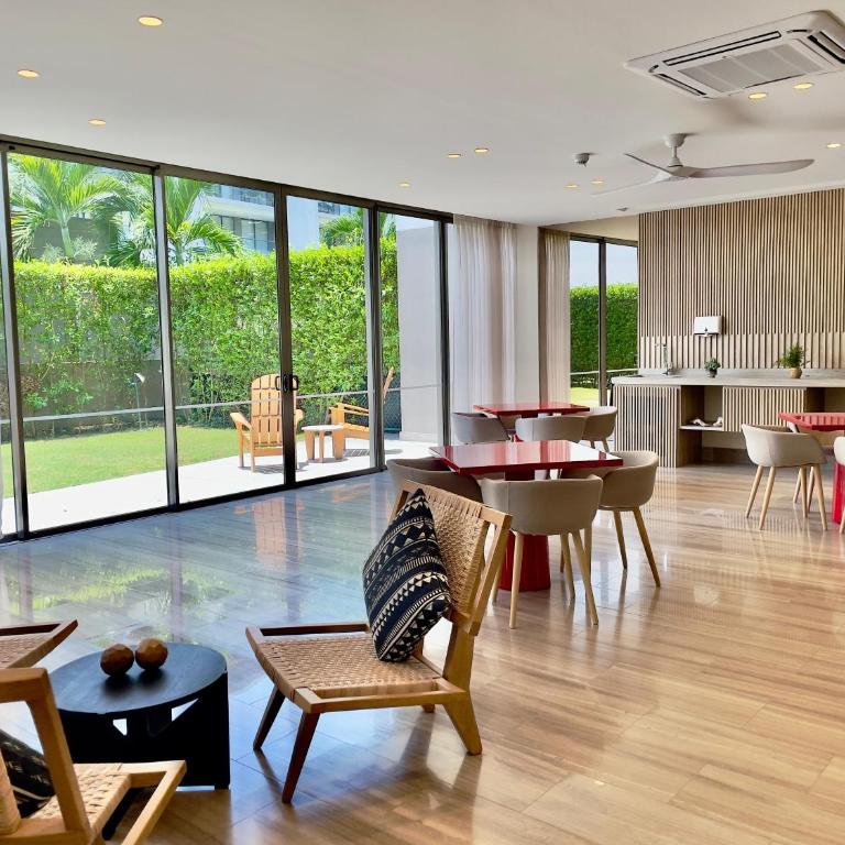 Manzanillo Edificio Morro Zoe Piso 4 - One-Bedroom Apartment - 50
