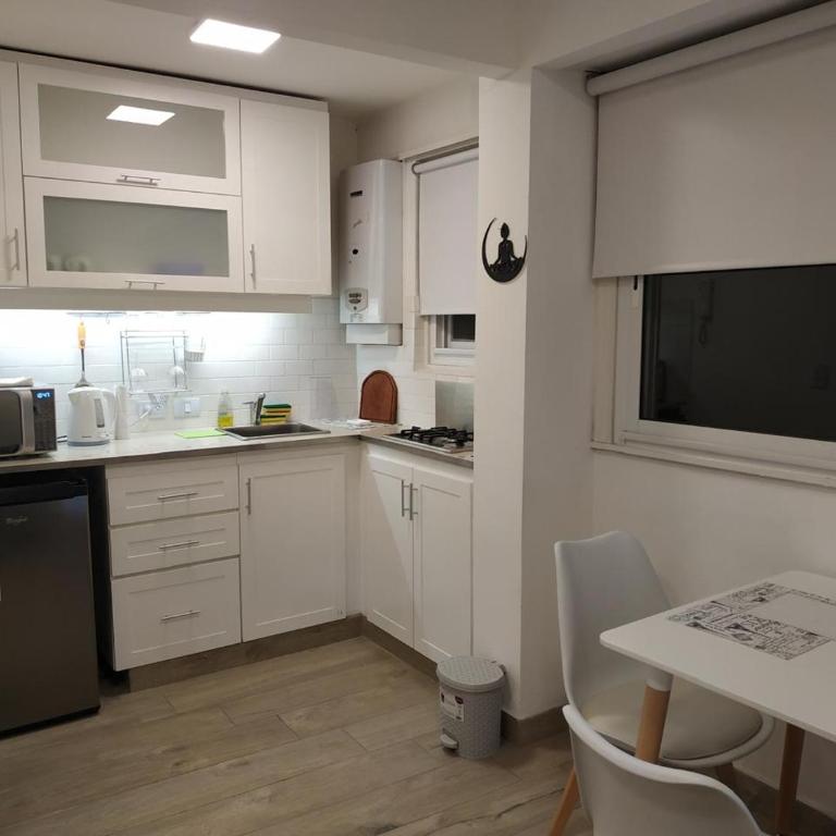 Monoambiente en Boulevard Cerviño - Apartamento de 1 dormitorio - 2