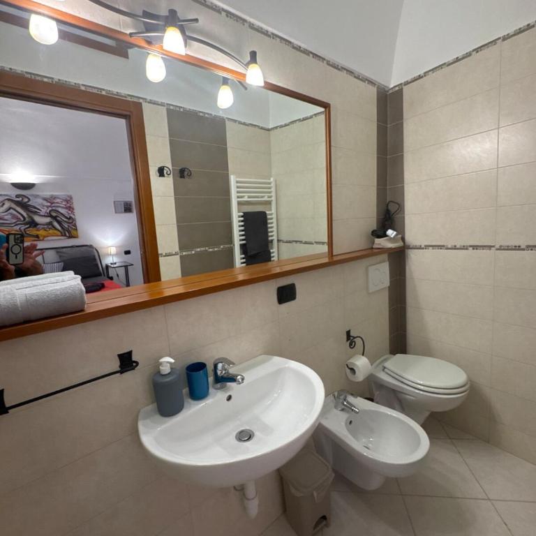 Holiday Properties Matera Ridola Rooms - Appartamento su 2 Livelli - 23