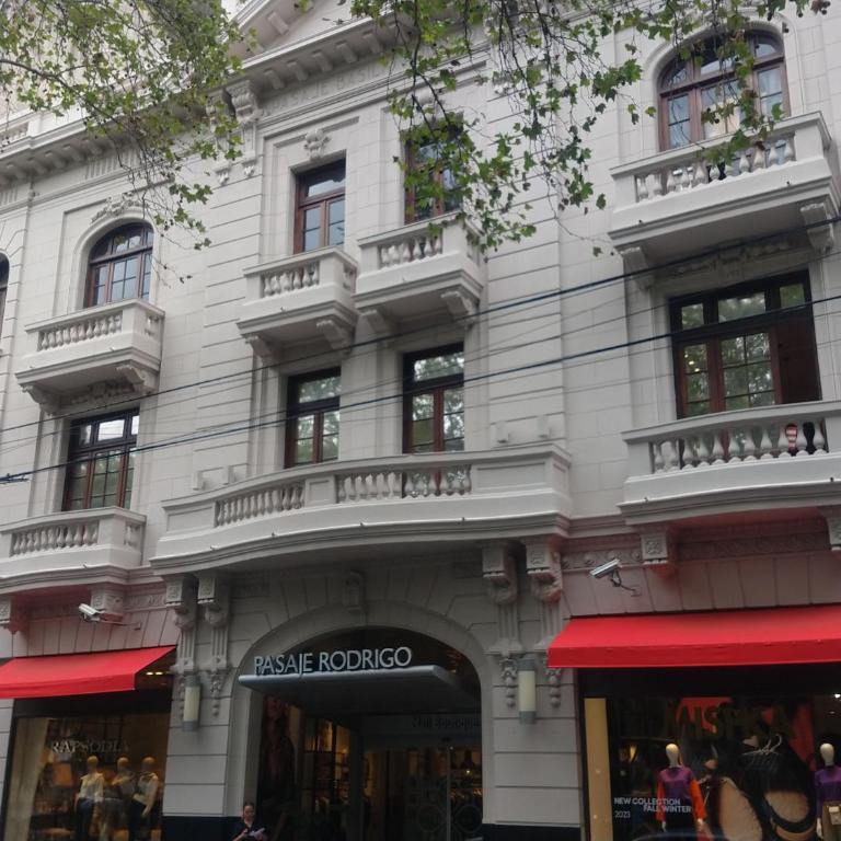 Departamento en la Mejor Zona de La Plata - Cochera Opcional - Apartamento de 1 dormitorio - 30