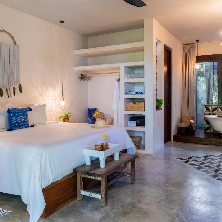 La Zebra Tulum, a Small Luxury Hotel - Ground Floor Master Suite - 1