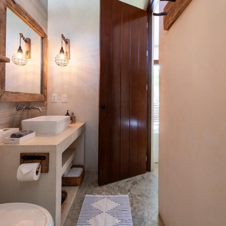 La Zebra Tulum, a Small Luxury Hotel - Upper Level Beach Side Suite - 3