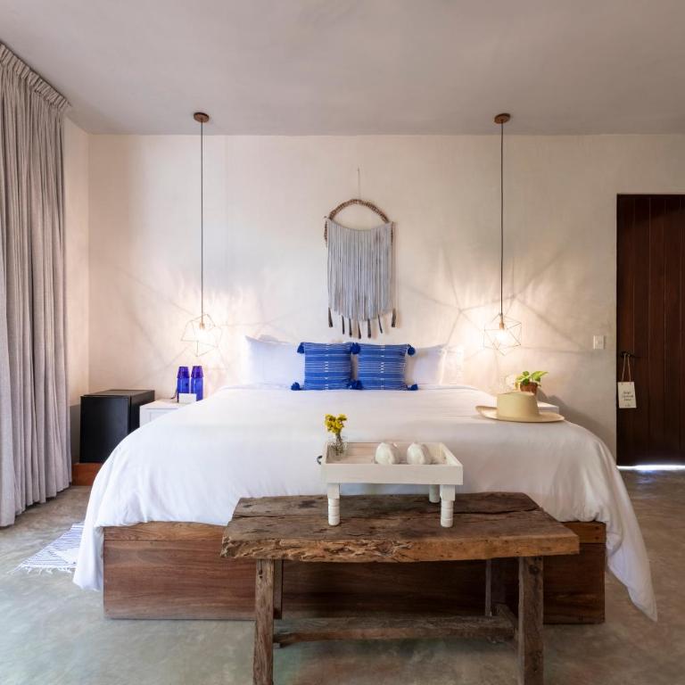 La Zebra Tulum, a Small Luxury Hotel - Upper Level Beach Side Suite - 2