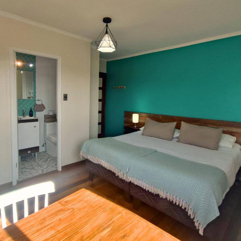 Hostal Terraza Recreo - Habitación Superior con cama extragrande - 8