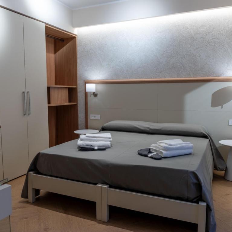 Flat Urban Suites - Family Suite with Balcony - 6