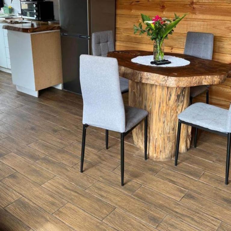 Hospedaje Pinares - Casa de 2 dormitorios - 5