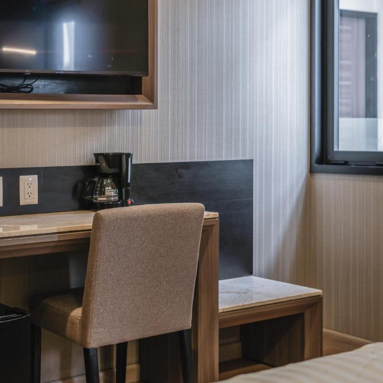 Hotel Kavia Premium - Paseo Montejo - Deluxe Room - 7