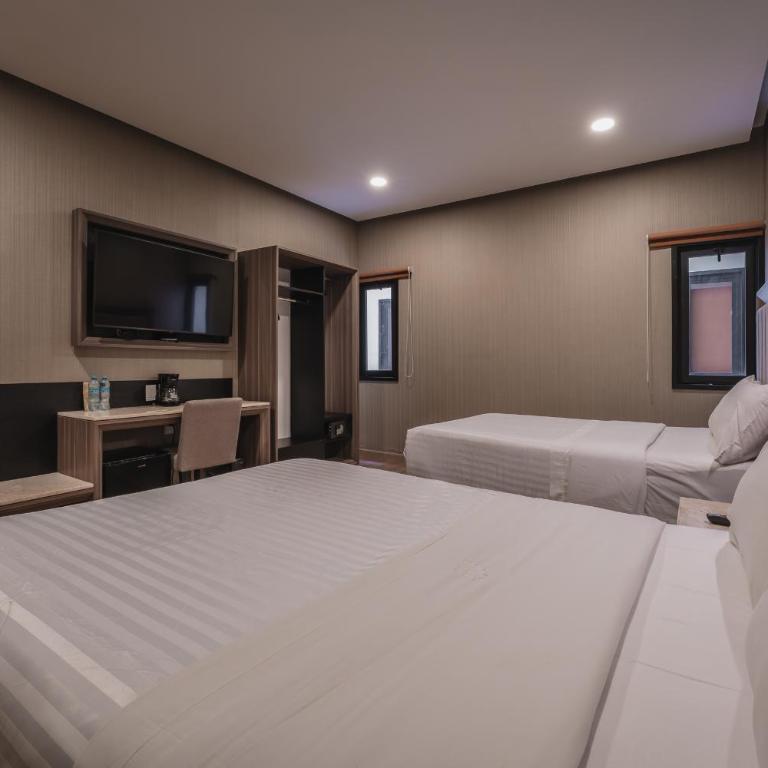 Hotel Kavia Premium - Paseo Montejo - Deluxe Double Room - 11