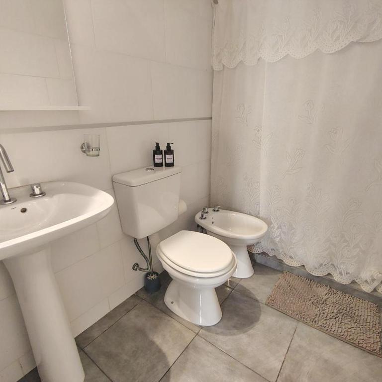 DeptoViamonte - 1 Dormitorio, Balcón y Cochera - One-Bedroom Apartment - 9