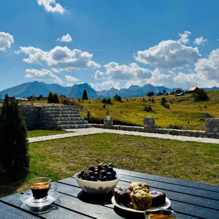 Durmitor's Mirror Žabljak - Two-Bedroom House - 11