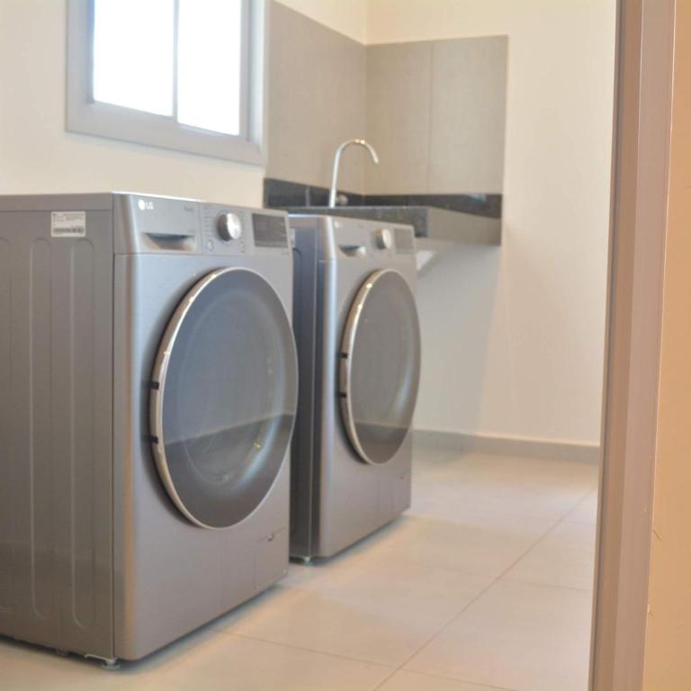 Cozy & Bright 2BDR at Life Santa Teresa - Apartment - 18