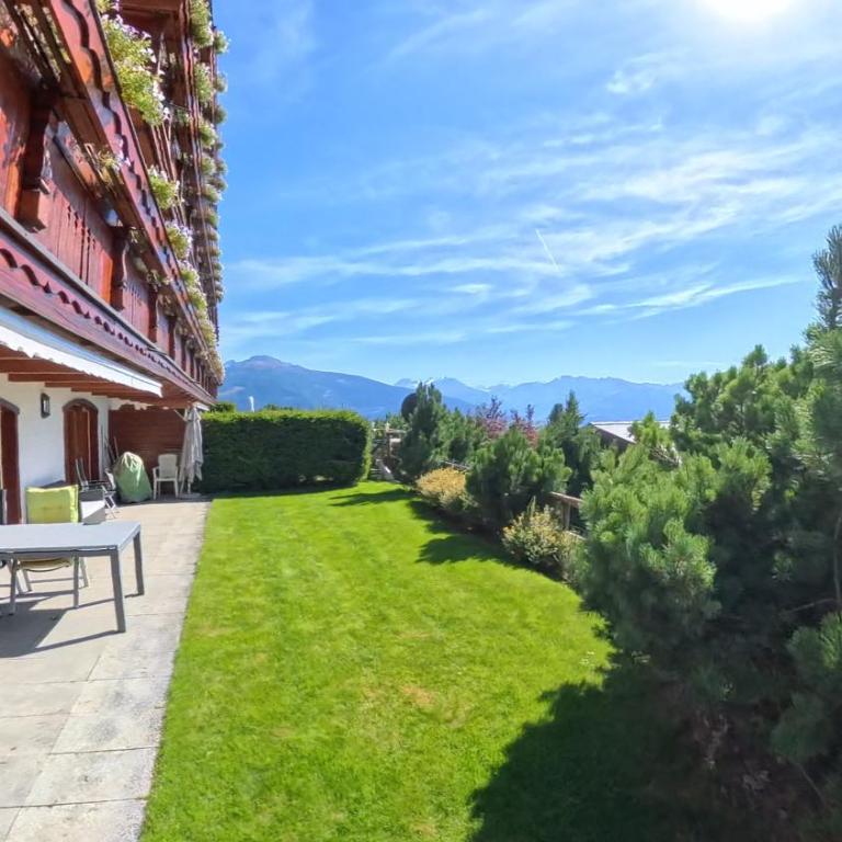 Crans-Montana Chalet - Appartement Supérieur - 1