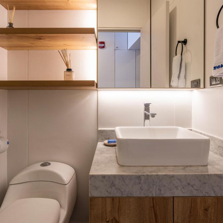 Grau 15 by Geko - One-bedroom Loft Apartment - 1