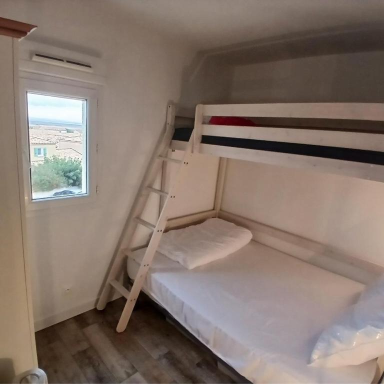 Charmant T2 avec loggia belle vue mer et parking - Apartamento de 1 dormitorio - 15