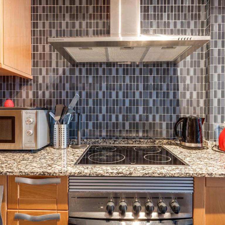 Ultimate Rentals - Casa Golf Hills 3 - Spacious Terrace And Communal Pool - Apartment - 12