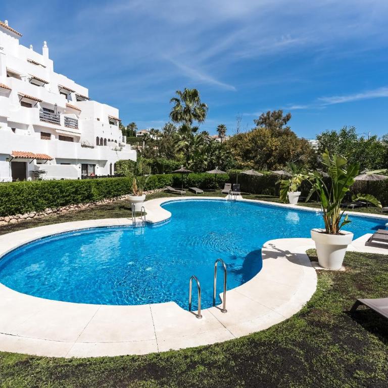Ultimate Rentals - Casa Golf Hills 3 - Spacious Terrace And Communal Pool - Apartment - 22