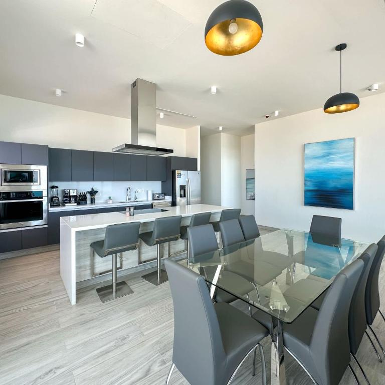 Waves & Views Luxury 3BR Oceanfront Condo - Apartamento - 8