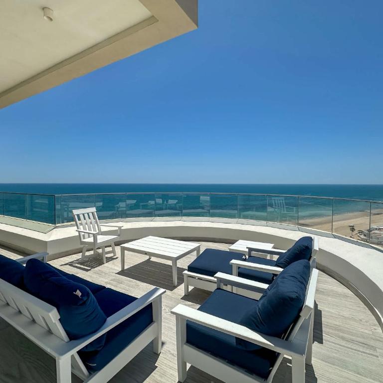 Waves & Views Luxury 3BR Oceanfront Condo - Apartamento - 19