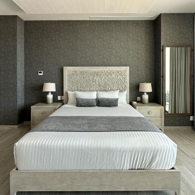 Waves & Views Luxury 3BR Oceanfront Condo - Apartamento - 29