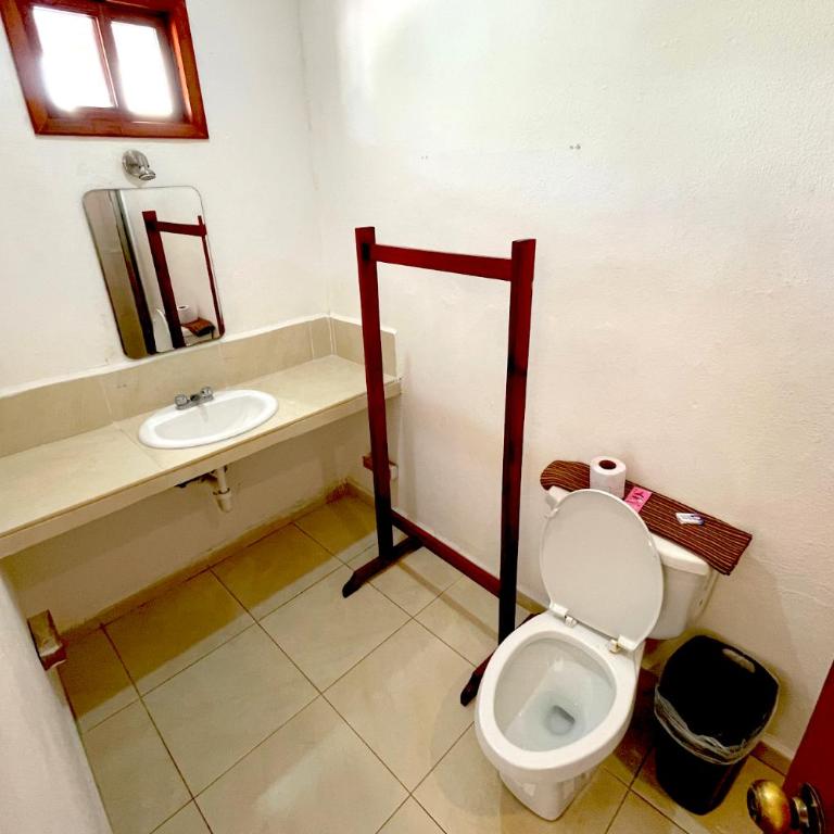 Hotel Las Mestizas Valladolid - Habitación Triple - 6