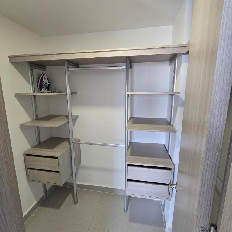 Espectacular Apartamento en 11avo piso - Apartamento de 3 dormitorios - 13