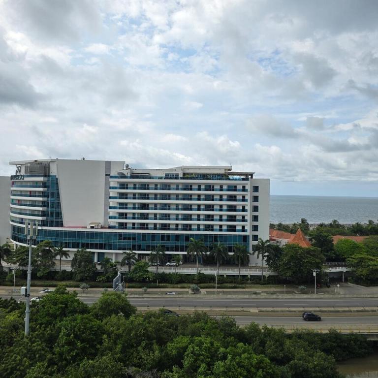 Espectacular Apartamento en 11avo piso - Apartamento de 3 dormitorios - 20