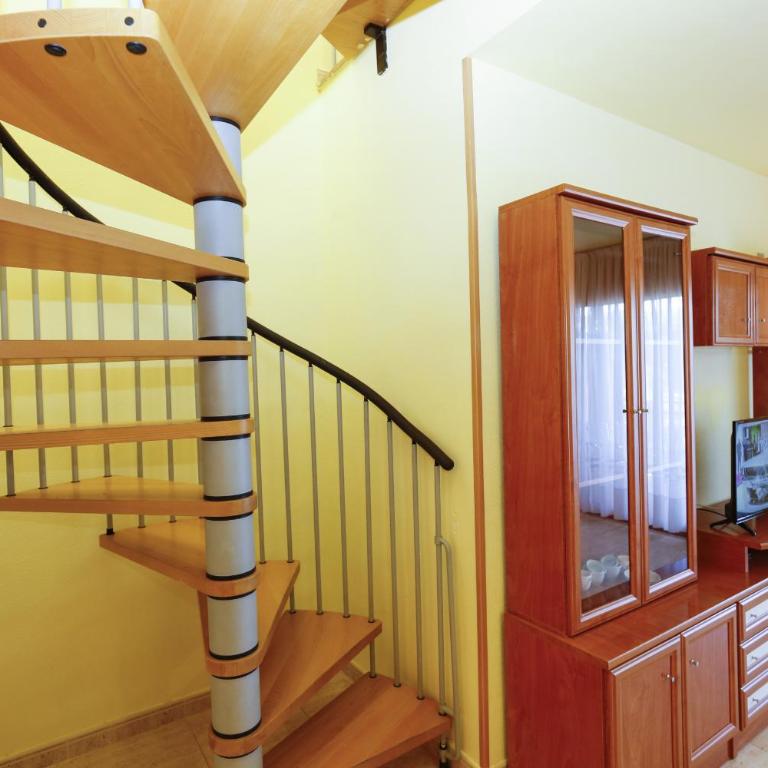 Duplex Planetcostadorada - Apartamento con terraza - 8