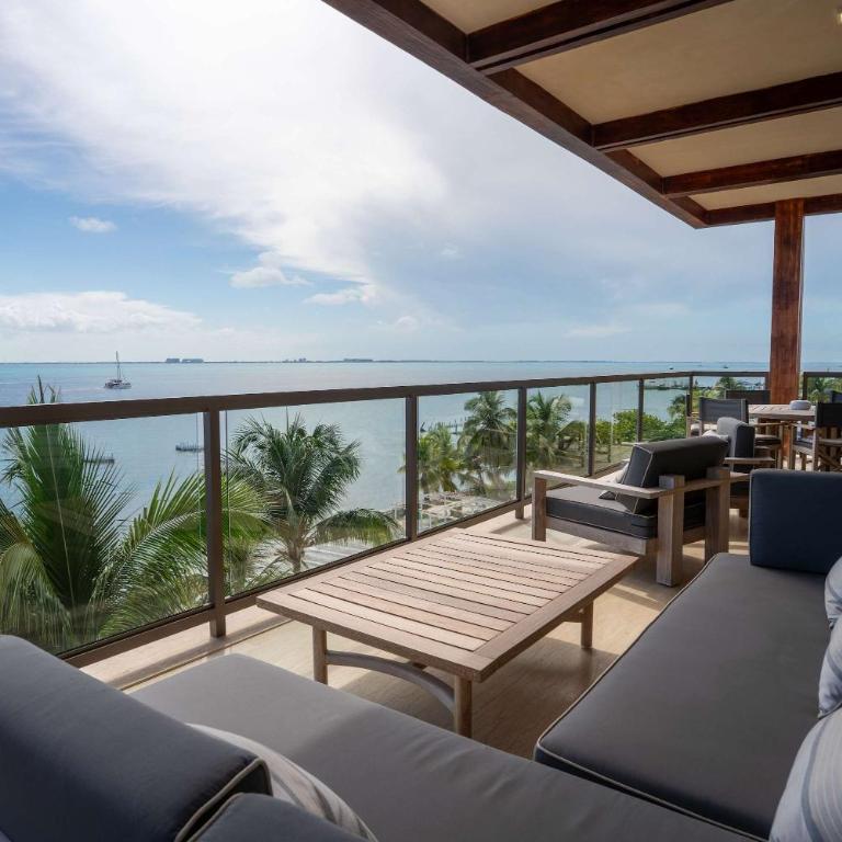Luxury Beachfront 4BR Apartment in Isla Mujeres - Apartment - 5