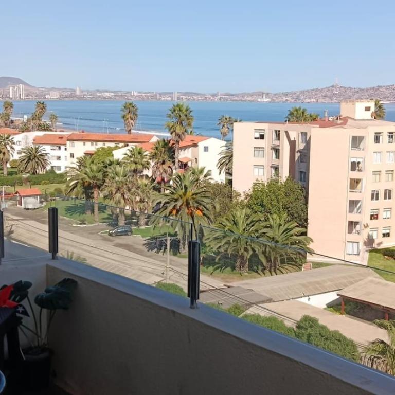 Excelente departamento a 150 metros de la playa en La Serena - Two-Bedroom Apartment - 22