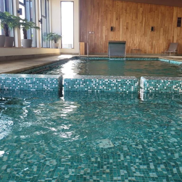 NataLodge Pool and Comfort - Two-Bedroom Apartment - 21