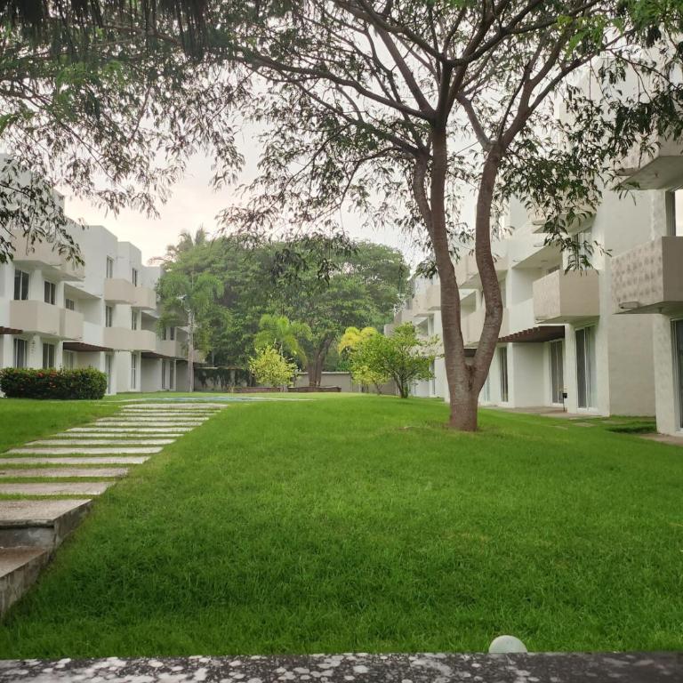 Departamento Montisol - Two-Bedroom Apartment with Terrace - 18