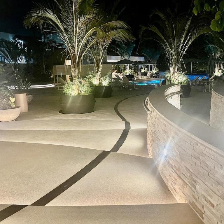 CONDO FRENTE AL MAR Hermoso con amenidades - Apartamento de 1 dormitorio - 32