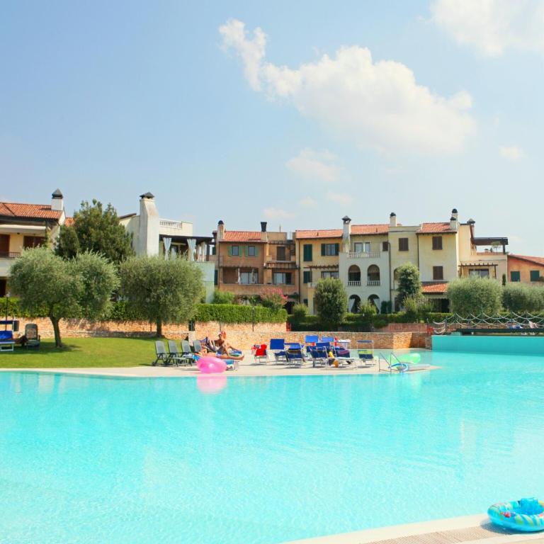 Apartment in Italy near Lake Garda & Gardaland - Two-Bedroom Apartment - 3