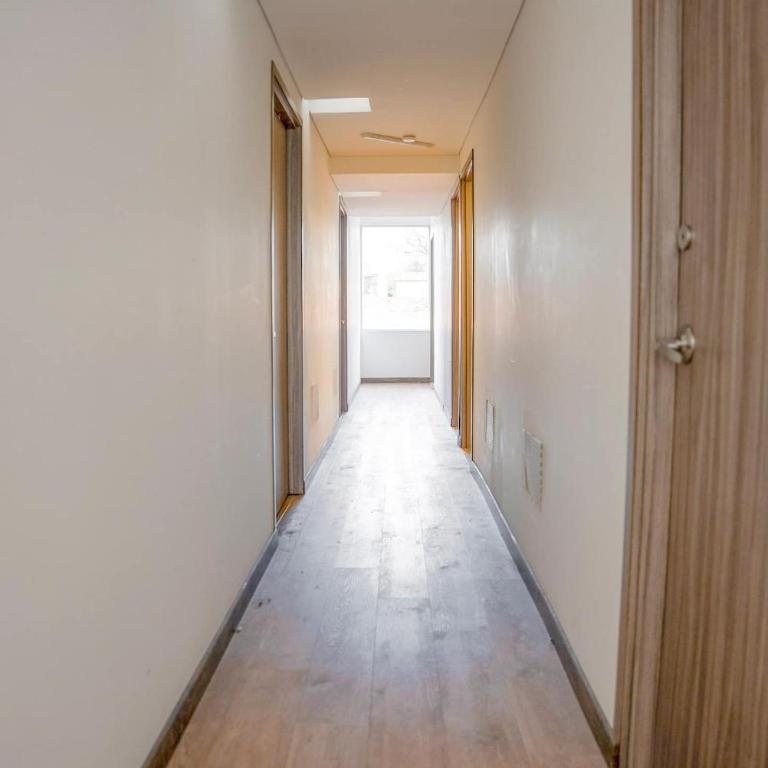 Apartaestudio Exclusivo Minimalismo Impecable - Estudio Deluxe con cama grande - 6