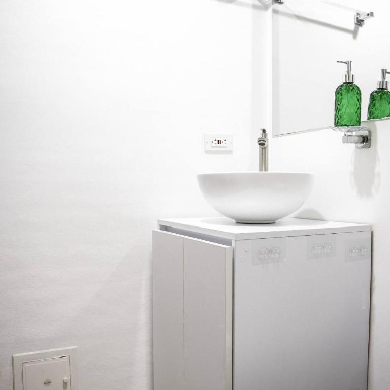 Apartaestudio Exclusivo Minimalismo Impecable - Estudio Deluxe con cama grande - 15