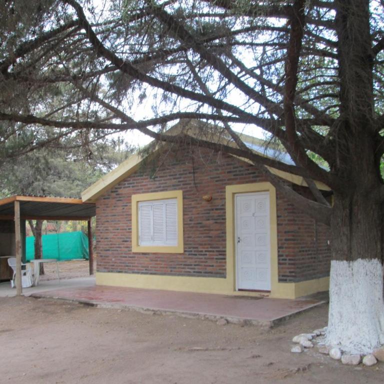 Complejo de Cabañas Pach - Flo - Habitación Familiar con baño - 5