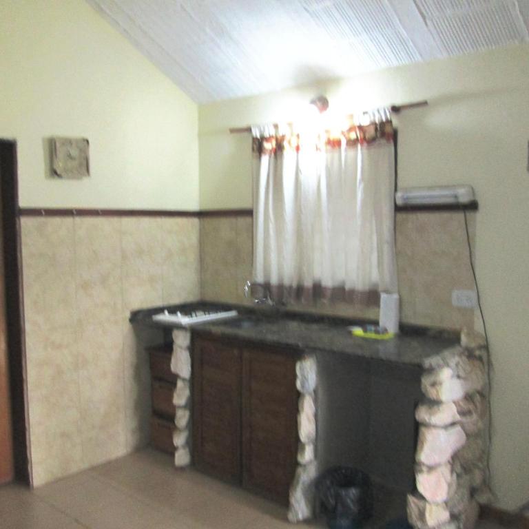 Complejo de Cabañas Pach - Flo - Habitación Familiar con baño - 7