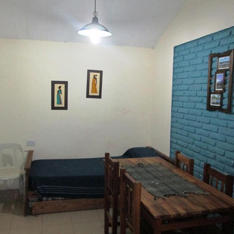 Complejo de Cabañas Pach - Flo - Habitación Familiar con baño - 8