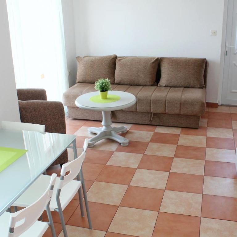 Apartments Villa Milna 1 - Two-Bedroom Apartment with Sea View - 14