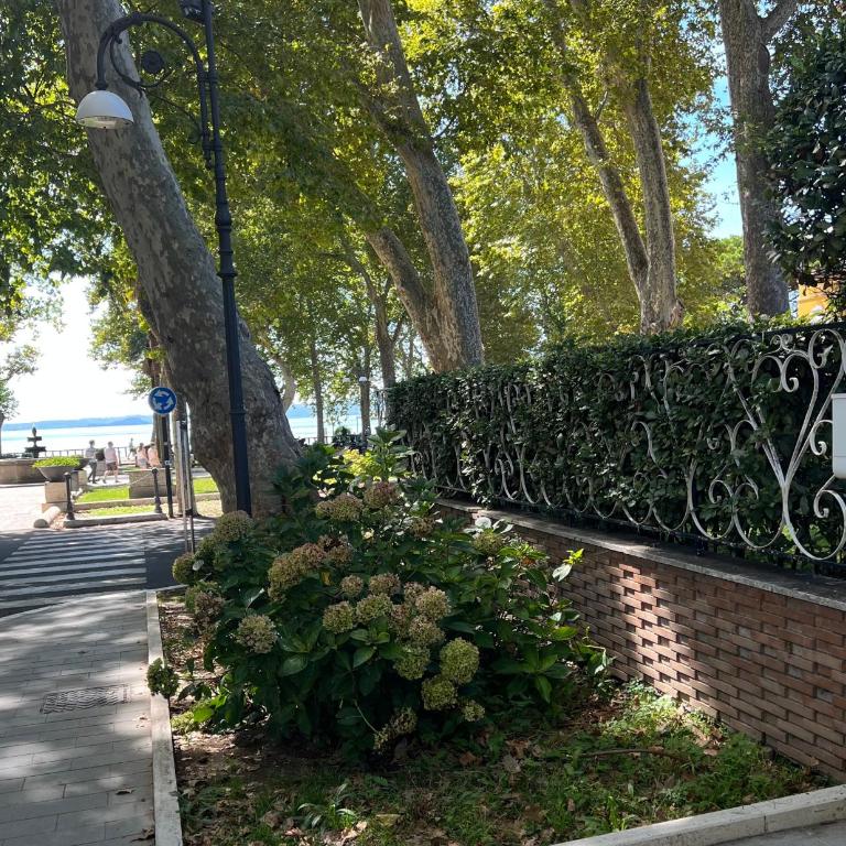 Lakehouse 72 - Appartamento con Vista Giardino - 32