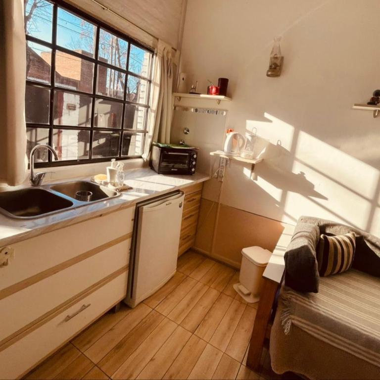 Ezeiza 2 monoambiente privado a 15 minutos del aeropuerto OPCIONAL TRANFER DESDE Y HACIA EL AEROPUERTO DE EZEIZA LAS 24 HORAS pet friendly - Apartamento Estándar - 59