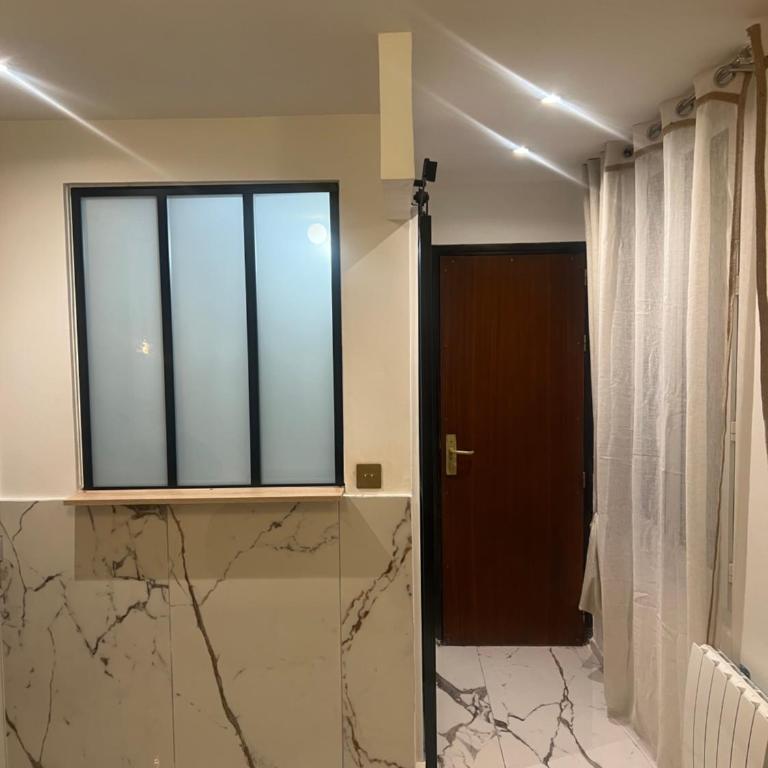 Studio Île Saint Louis 75004 Paris - Appartement 1 Chambre - 8