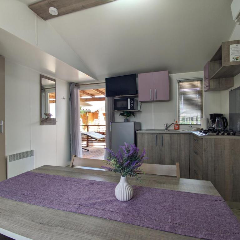 Fontana Oasis Apartment - Bungalow - 1