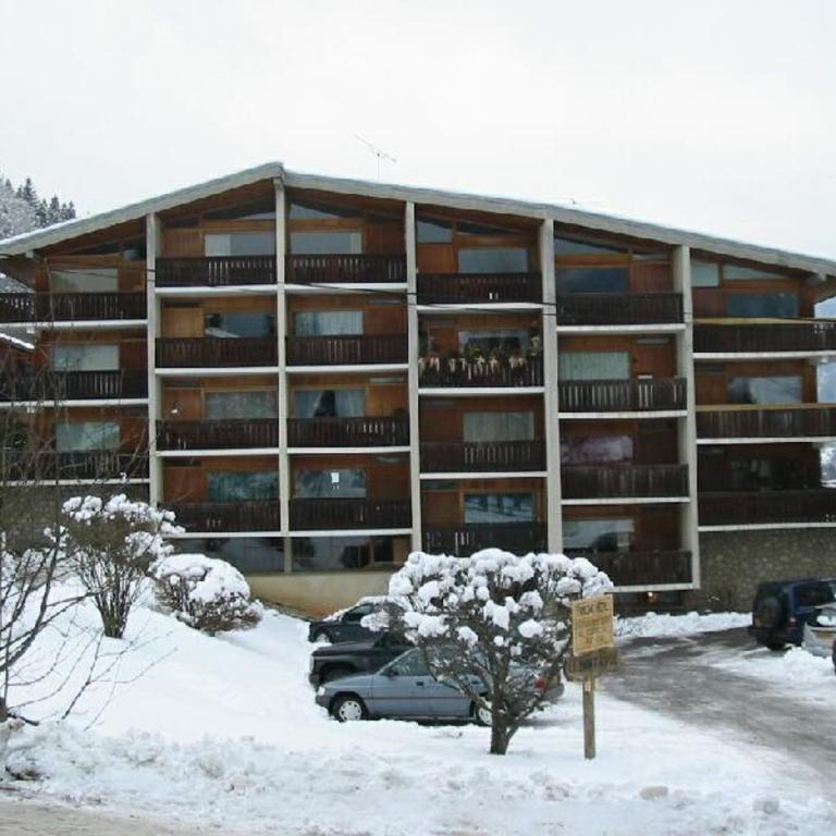 Appartement 2 pièces avec balcon près du centre de Morzine, parking disponible - FR-1-524-141 - Appartement - 9